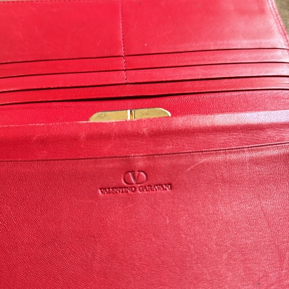 Valentino Garavani Red Leather Wallet - Picture 4 of 10